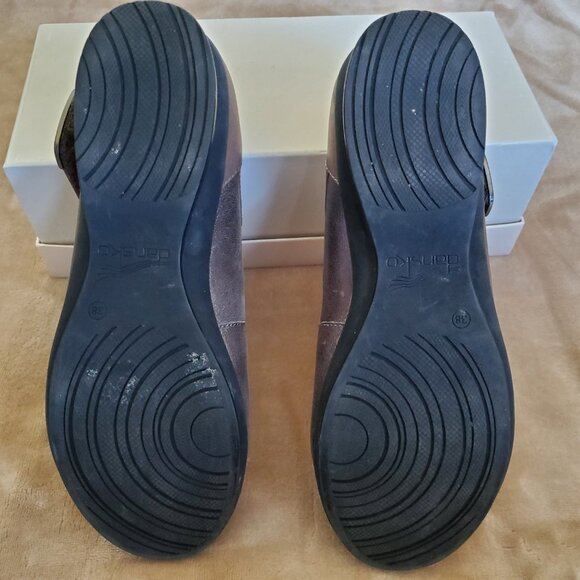 Dansko Audrey Metallic Leather Mary Jane Shoes, Size 38 / US 8 - Picture 7 of 8